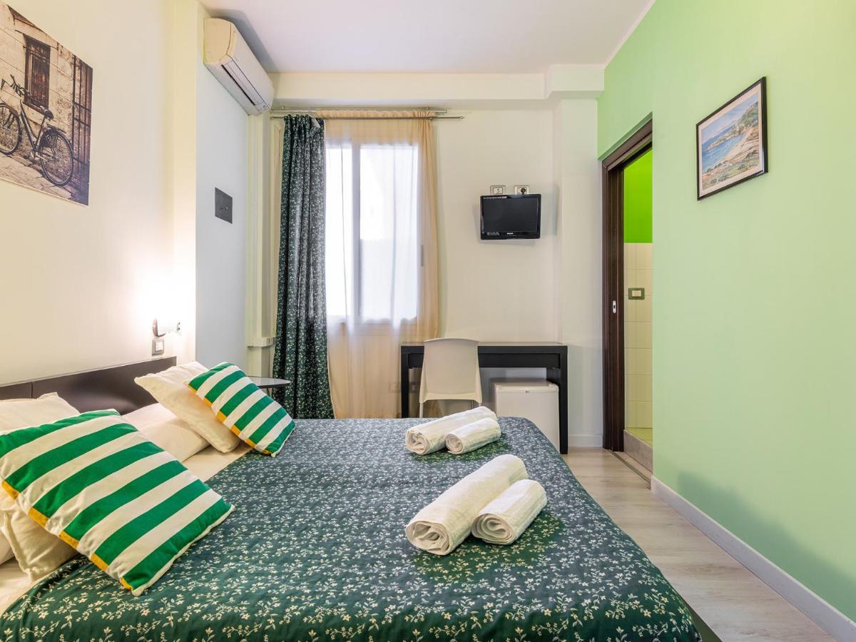 Thanit Rooms Cagliari Buitenkant foto